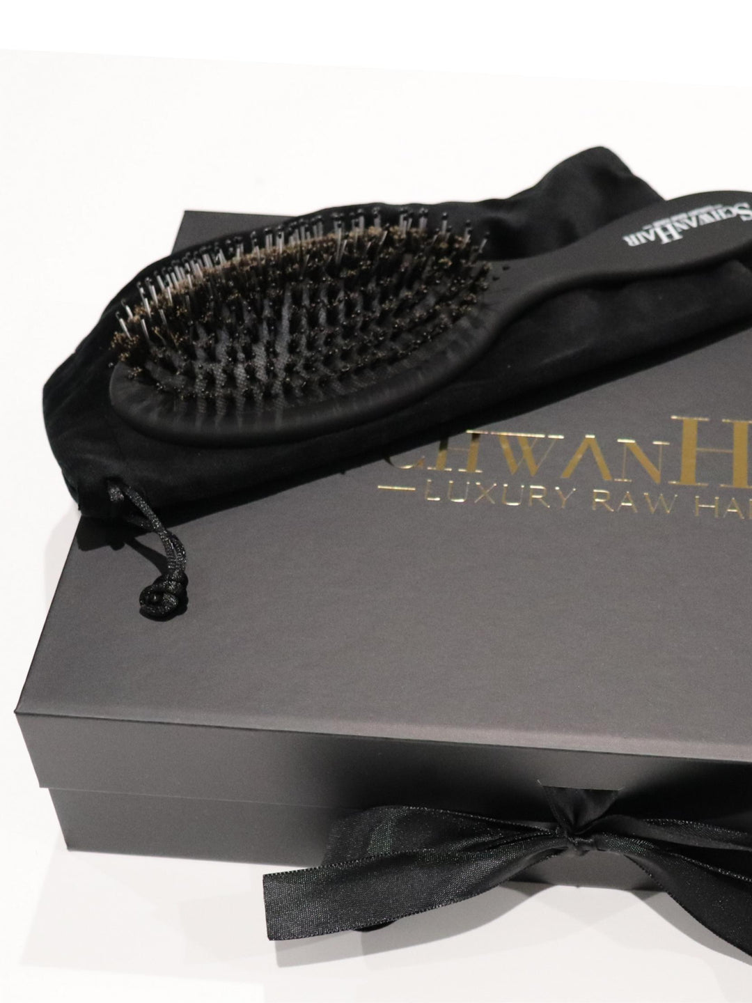 Smooth & Shine Brush by Schwan Hair